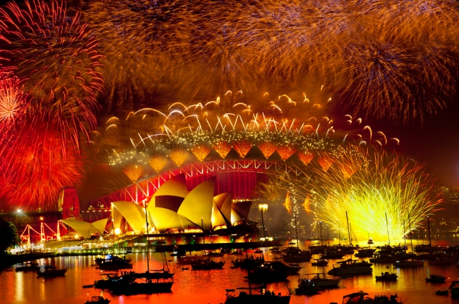 SYD0037  New Year's Eve Fireworks Sydney NSW _DSC2336